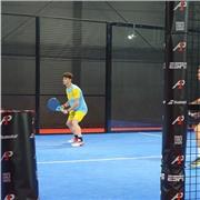 Profesor de padel con experiencia en competicion
